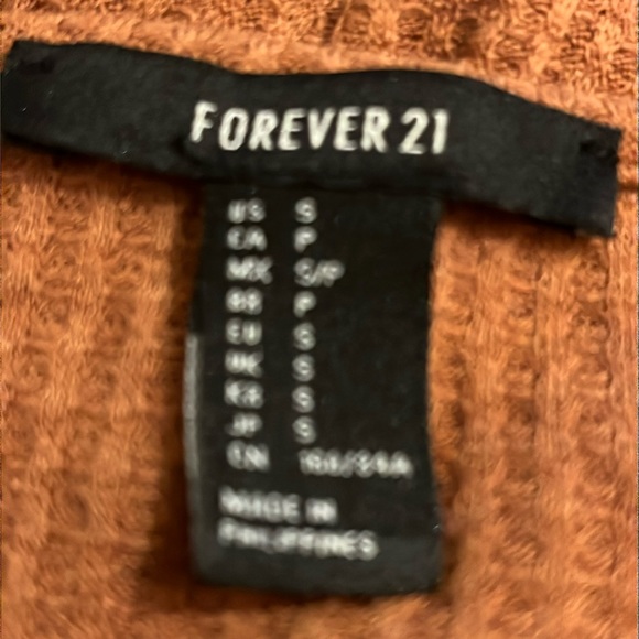 Forever 21 copper color waffle material V-Neck top Sz S - Picture 9 of 9